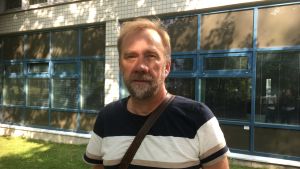 Tapio Nieminen, chef för vuxen socialt arbete på Esbo stad. Bild på Tapio Nieminen, chef för vuxen socialt arbete i Esbo stad