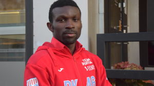 Babatunde Wusu som tränare för BK-46 i höstas. Portträttbild på Babatunde Wusu.