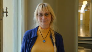 Janina Andersson tycker att man kunde prata mera om sexuella trakasserier på nätet med unga. Janina Andersson.