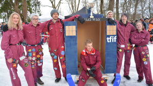 Fysikerföreningen Quantums lag bestod av Oliver Mangs, Lina Åberg, Henrik Söderblom, Christina Humina, Jonas Jern, Mikael Granit och Daniel Österbacka. Fastlaskiainen i Åbo 2018