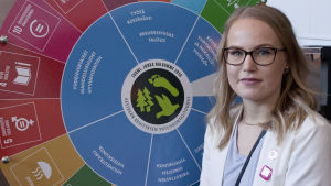 Åbobon Laura Fagerlund deltog i mötesarrangemangen. Åbobon Laura Fagerlund deltog i mötesarrangemangen.
