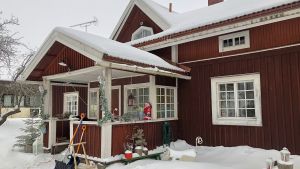 Det gamla huset heter Annelund och är både mysigt och ett renoveringsobjekt. Huset Annelund i Lappträsk