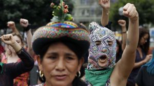 I december i fjol, före coronakrisen, hölls den här demonstrationen mot kvinnomord i Lima. I december i fjol, före coronakrisen, hölls den här demonstrationen mot kvinnomord i Lima.