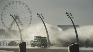 Blackpool i Storbritannien. Stormen Eleanor står till mor Blackpool i Storbritannien.