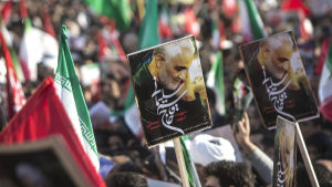 Iran utförde missilattackerna mot amerikanska mål som hämnd för mordet på toppgeneralen Qasem Soleimani i fredags. Iran har utfört missilattacker mot irakiska baser som används av USA som hämnd för mordet på toppgeneralen Qasem Soleimani i fredags