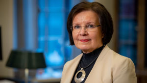 Riksdagens generalsekreterare Maija-Leena Paavola Eduskunnan pääsihteeri Maija-Leena Paavola eduskunnassa 24.2.2021
