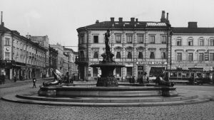 Havis Amanda 1919. Havis Amanda i Helsingfors, 1914-1919.