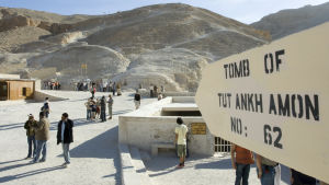 Tji fick de som trodde att allt var uppgrävt i Konungarnas dal. Farao Tuthankamons grav i Konungarnas dal i Egypten