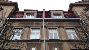 Skillnaderna ökar En terrass i Eira ska döpas efter Georg Henrik von Wright för att han bodde där