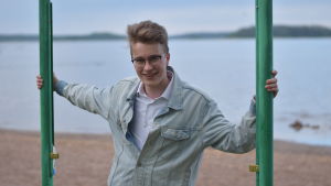 Felix Lönnqvist, sekreterare i Västnyländska ungdomsringen, konstaterar att man måste fundera på verksamheten i dessa coronatider, och hitta på något nytt. Felix Lönnqvist.