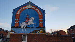 Väggmålning på kung Wilhelm III i södra Belfast.  