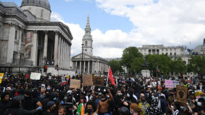 Demonstration mot rasism och polisbrutalitet. Trafalgar Square, London 13.6.2020 Demonstration mot rasism och polisbrutalitet. Trafalgar Square, London 13.6.2020