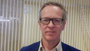 Pargas stadsdirektör Patrik Nygrén är för fiber bredband till glesbygden.andsbygden. Pargas stadsdirektör Patrik Nygrén är för fiber till glesbygden.