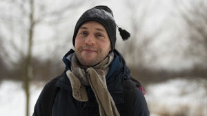 "Många använder breaking som ett sätt att rymma från verkligheten", säger Pontus Linder. Pontus Linder med snöig mössa.