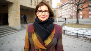 Henrika Franck forskar i företagsetik vid Aalto-universitetet. Henrika Franck, forskare i företagsetik vid Aalto universitetet