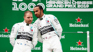 Lewis Hamilton och Valtteri Bottas tog säsongens tredje dubbelseger för Mercedes.
