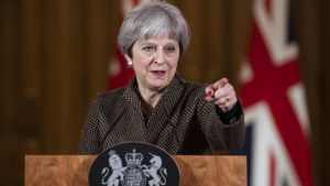 Storbritanniens premiärminister Theresa May håller presskonferens i London angående attacken i Syrien. Storbritanniens premiärminister Theresa May håller presskonferens i London angående attacken i Syrien.