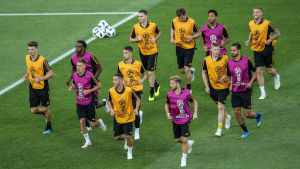 Belgien kan låta samtliga utespelare som startade senast vila. Belgien kan låta hela öppningselvan vila.