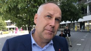 Jonas Sjöstedt förutspår att söndagens val blir vänsterns revansch, inte högerns - så som många andra påstår. Porträttbild på Jonas Sjöstedt, Vänsterpartiets ordförande.