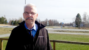 Hans Snellman litar på att polisstyrelsen kommer att åtgärda eventuella luckor i ansökningsförfarandet när den nya vapenlagen träder i kraft Hans Snellman