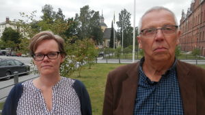 Pia-Maria Sjöström och Henrik Sandberg. Chefläkare och tf sjukvårdsdirektör Pia-Maria Sjöström och sjukvårdspolitiker Henrik Sandberg (SFP)