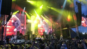 Ozzy tände alla lamporna. Ozzy Osbourness ljusshow 6.6.2018 i Hyvinge.