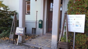 JHL:s utrymmen finns i det här huset i Karleby. JHL:s utrymmen finns i det här huset i Karleby