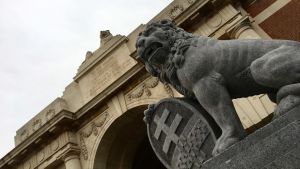 Ett jättelikt minnesmärke i Ypres hedrar minnet av soldater som aldrig hittades minnesmärke