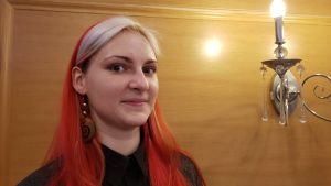 Jelizaveta Merinova är en aktiv miljökämpe som själv sorterar sina sopor. Jelizaveta Merinova är en aktiv miljökämpe som själv sorterar sina sopor.