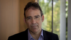 Stödet för Syriza är inte dåligt med tanke på omständigheterna säger professor George Pagoulatos. Professor Pagoulatos