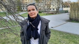 Jag är optimistisk, det finns en större insikt jämfört med läget för 30 år sedan. Barns behov bör särskilt skyddas och deras möjligheter att utvecklas likaså, säger professor Mirjam Kalland. Mirjam Kalland har ägnat sitt liv åt barnskydd i olika roller i samhället.