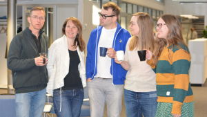 Linus Hoffman, Maria Nylund, Niclas Lundqvist, Lotta Sundström och Jasmine Nedergård. en del av yle åbolands redaktion