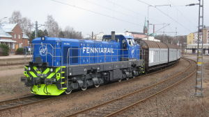 Fenniarail kör med egna diesellok, tillverkade i Tjeckien. Diesellok tillhörande privatägda FenniaRail i Kotka, april 2016.