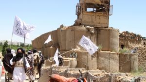 Talibanrebeller har intagit största delen av provinshuvudstaden Ghazni i östra Afghanistan