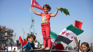 FN har varnat för att en regeringsoffensiv mot Idlib skulle leda till en enorm humanitär katastrof och ny massflykt utomlands. Dessa barn deltog i stora protester mot en offensiv FN har varnat för att en regeringsoffensiv mot Idlib skulle leda till en enorm humanitär katastrof och ny massflykt utomlands. Dessa barn deltog i stora protester mot en offensiv