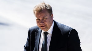 Antti Kaikkonen Kuvassa on Antti Kaikkonen, joka kuvattiin Säätytalolla Helsingissä 3. kesäkuuta 2020.