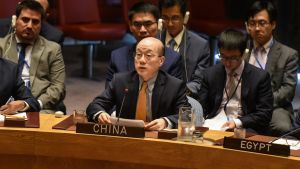 Kinas FN-ambassadör Liu Jieyi. Kinas FN-ambassadör Liu Jieyi vid FN:s säkerhetsråds krismöte den 4 september 2017 med anledning av Nordkoreas senaste kärnvapentest.