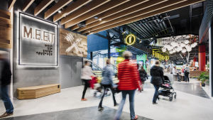 Restauranger och biograf i Iso Omena. Restauranger och biograf i köpcentret Iso Omena i Esbo.