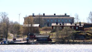 Laboratoriet som blev konstnärshus. Hus på Stora Räntan utanför Brunnsparken i Helsingfors.
