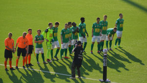 KPV inför matchen mot IFK Mariehamn. KPV samlade för avspark i fotbollsligan 2019.