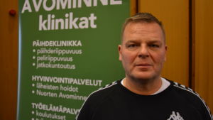 Marko Jantunen föreläste i Kimito under den drogförebyggande veckan på Kimitoön. Marko Jantunen