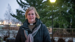 Kyrkoherde Camilla Ekholm berättar att det finns många orsaker att utvidga i stället för att bygga nytt. Camilla Ekholm