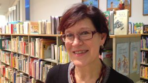 Merja Kukkonen förstår att kulturtjänsterna vill satsa på Konstfabriken Merja Kukkonen