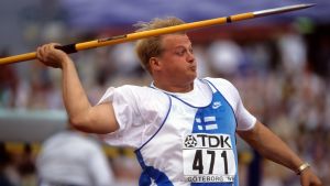 Seppo Räty vann sex stortävlingsmedaljer i spjutkastning. Seppo Räty, VM 1995.
