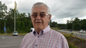 Mikael Westermarck var litet fundersam då familjen flyttade till Störsvik: hur fungerar till exempel tandvården på en liten ort? Westermarck är nöjd och säger att vården är tusen gånger bättre än i Esbo, familjen var inte alls van vid att all vård är så bra som den är i Sjundeå. Mikael Westermarck.