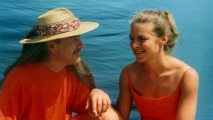 På en resa i Benalmádena beslöt Pauno och Annika att leva tillsammans Pauno och Annika i Benalmádena