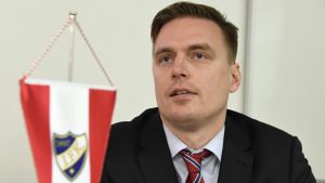 Teemu Kankkunen inleder lagbygget i HIFK i dag. Teemu Kankkunen är HIFK:s nya chefstränare.