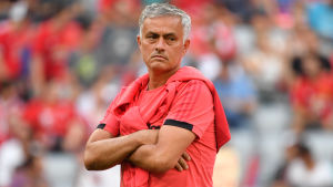 José Mourinho har varit missnöjd över Manchester Uniteds brist på spelarvärvningar. José Mourinho har varit missnöjd över Manchester Uniteds brist på spelarvärvningar.