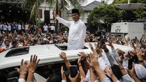 Ex-generalen Prabowo Subianto vägrar att erkänna sin förlust och uppmanar sina anhängare att protestera mot valresultatet Ex-generalen Prabowo Subianto vägrar att erkänna sin förlust och uppmanar sina anhängare att protestera mot valresultatet