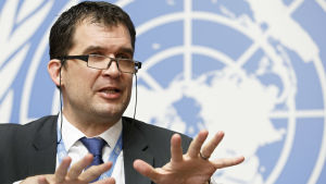 Schweizaren Nils Melzer under en presskonferens i FN:s europeiska högkvarter i Genève den första mars 2019. Schweizaren Nils Melzer under en presskonferens i FN:s europeiska högkvarter i Genève den första mars 2019.